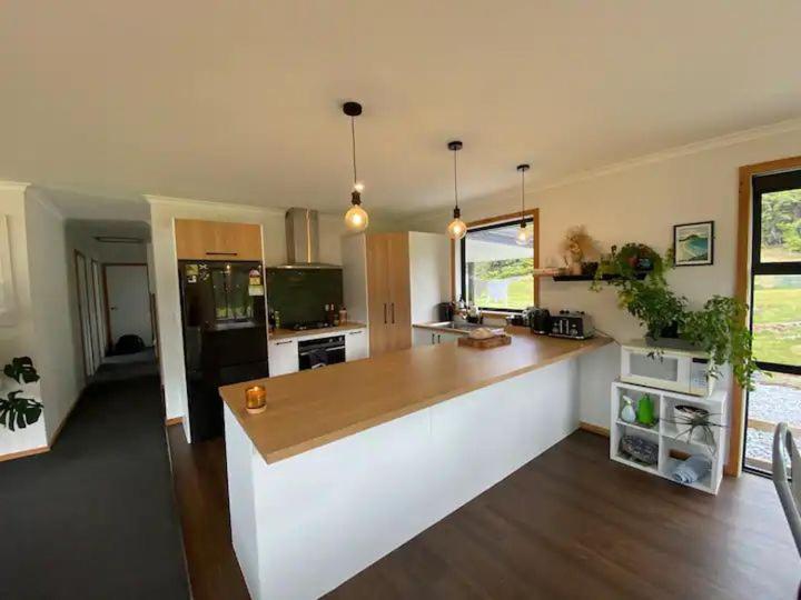 Enchanted Retreat In Greymouth Shared With Host מראה חיצוני תמונה
